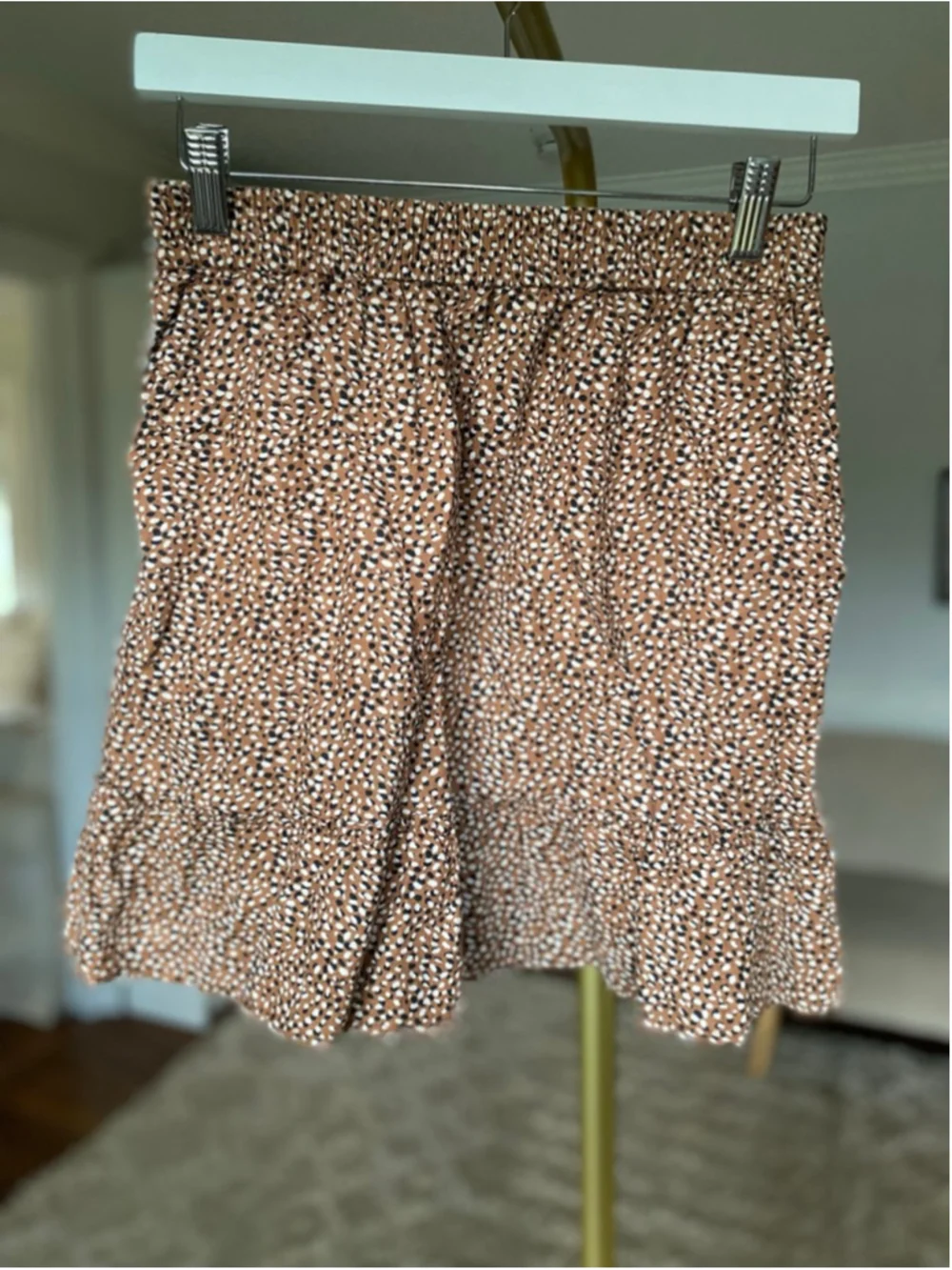 Tahari Linen Mini Skirt Animal Print Ruffle Hem Resort Coastal Quiet Luxury S